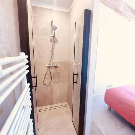 度假居 Maison Avec Piscine Privative Pres De La 拉隆德莱丝莫里斯